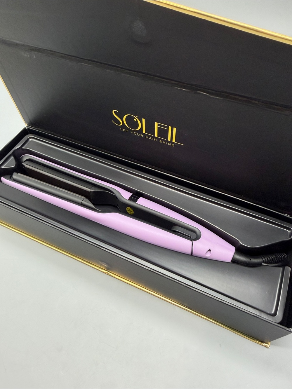 Soleil Dynamic Styler Lavender Ceramic Flat Iron 450°F Dual Voltage Hair Straigh